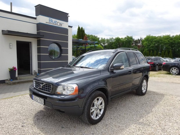 Volvo XC90 2.4 D [D5] Executive Geartronic 4x4!...